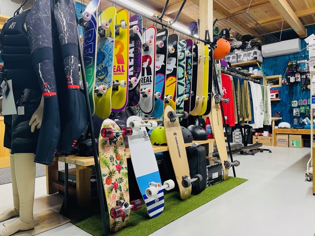 ゴールデンウイークに向けてコンプリートスケート入荷！！の画像